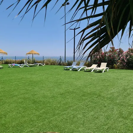 Seaside Serenity - Stylish Apartment With Spectacular Views Manilva Exterior photo